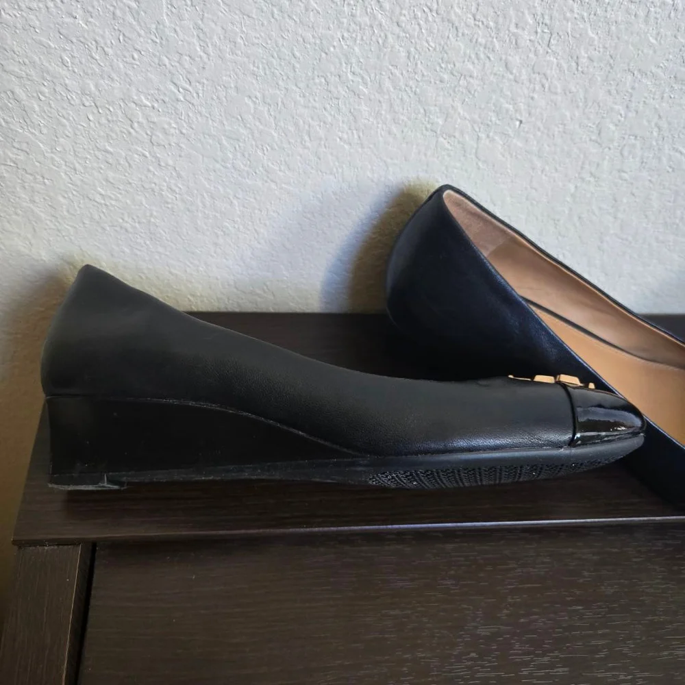 Tory Burch Black Wedge EVERLY 35MM CAP TOE perfectly black 8